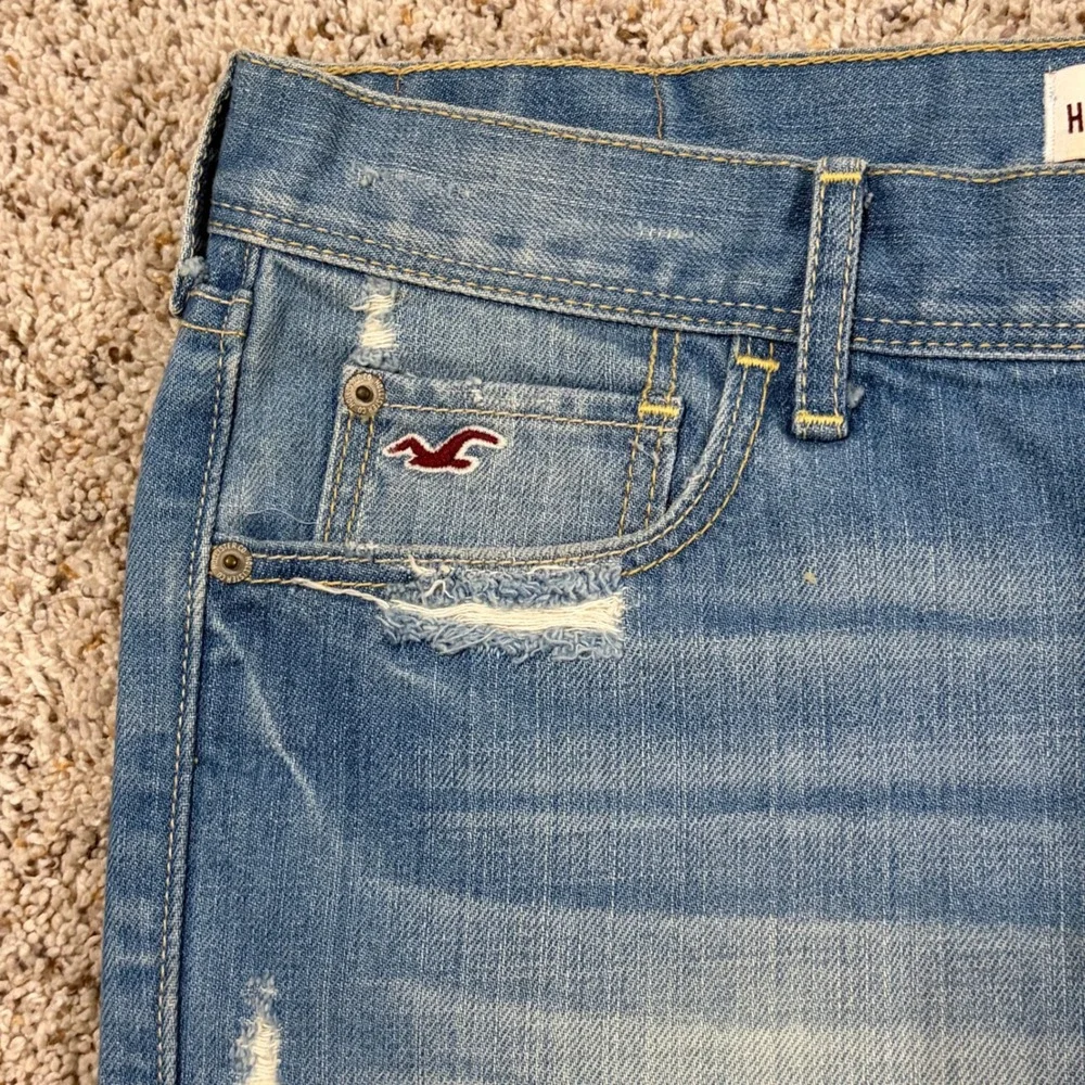 Original‎ Y2K Hollister Distressed Denim Mini Skirt Size 9 Low Rise Jean Skirt